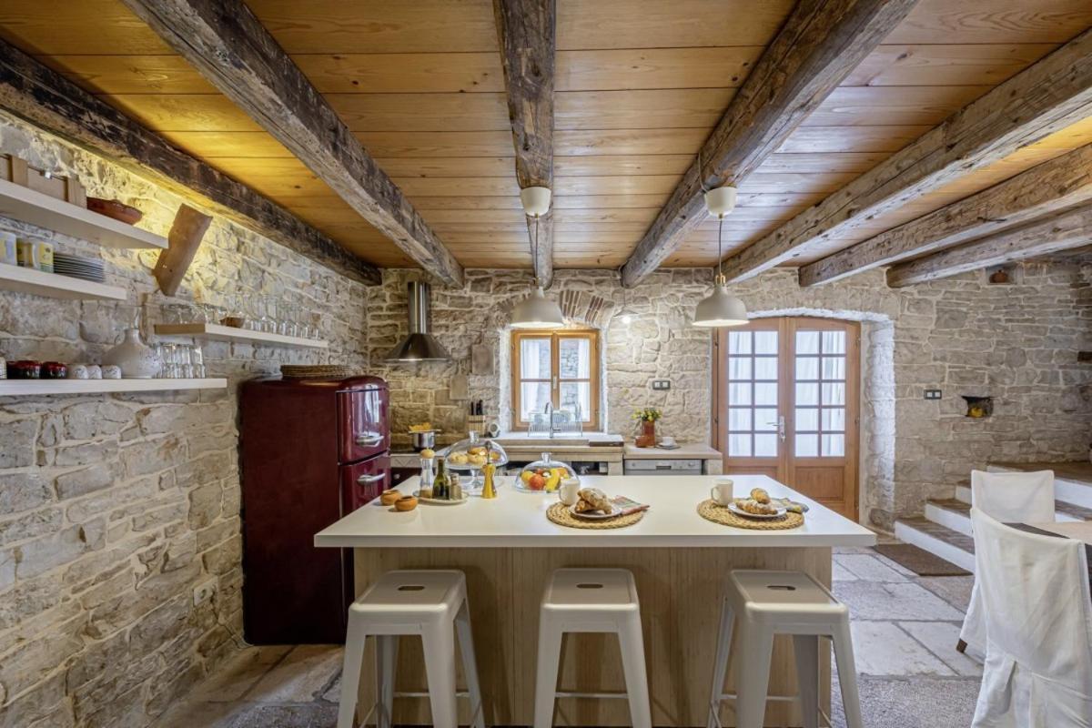 Una In Kranjcici - Haus Fuer 5-6 Personen Svetvinčenat Zewnętrze zdjęcie