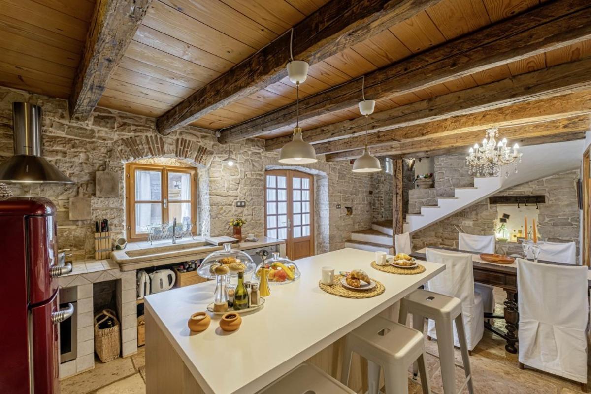 Una In Kranjcici - Haus Fuer 5-6 Personen Svetvinčenat Zewnętrze zdjęcie